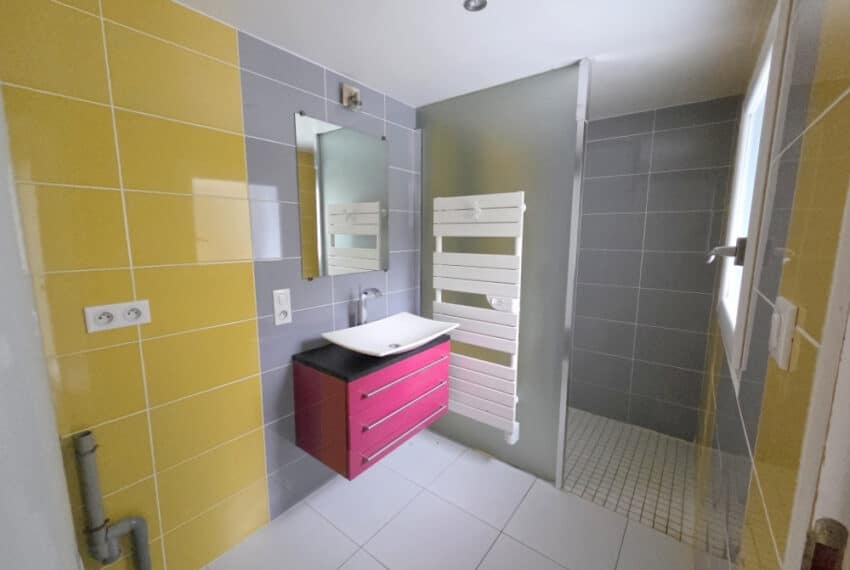 photo_510d1080e6a960bb7e07422461852d44-21803