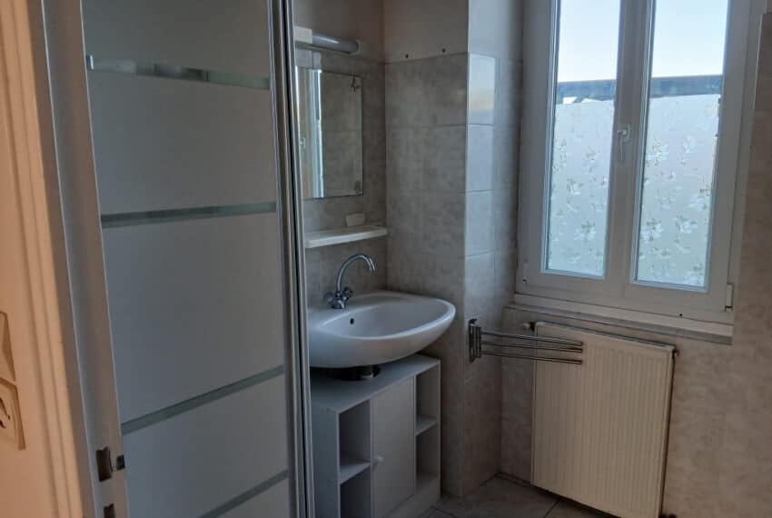 photo_49d31c47939cde3625ff6a2f8aa3f76d-22390