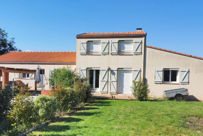 photo_aafc4eb62d20eb51098ecae84ee5b3ba-22526